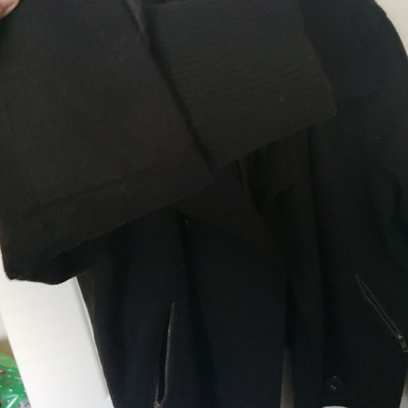 Wool short waisted pea coat - Picture 2 of 4
